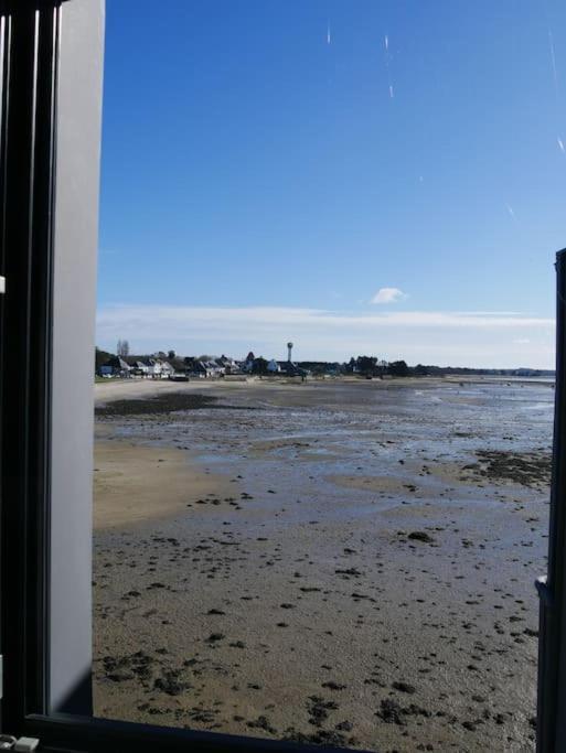 Arsav Vue Mer Et Plage Port-Louis Exterior foto